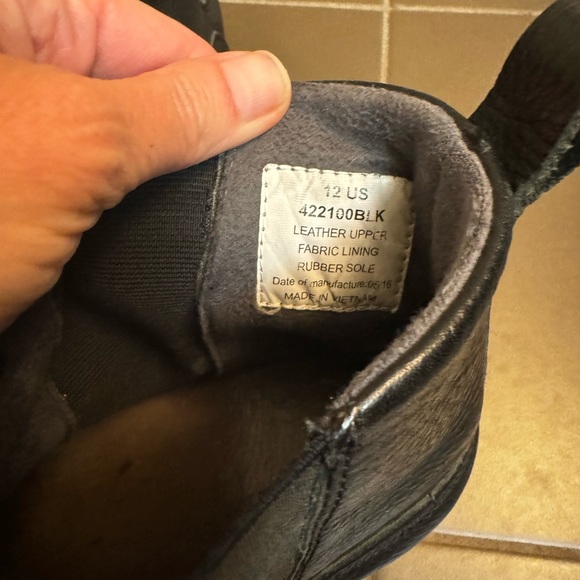 KODIAK Bruce Pull On Boot Men's Black waterproof leather size 12 lug outsole EUC - Picture 6 of 11